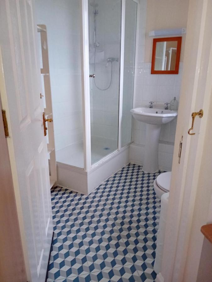Ensuite Double Room London Ngoại thất bức ảnh